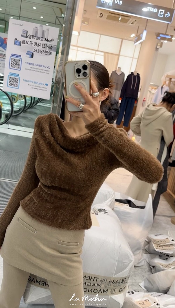 女人味馬海毛垂領上衣